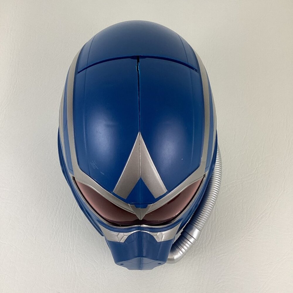 Marvel Captain America Brave New World Flight Helmet Replica Popcorn Bucket - Picture 2 of 8
